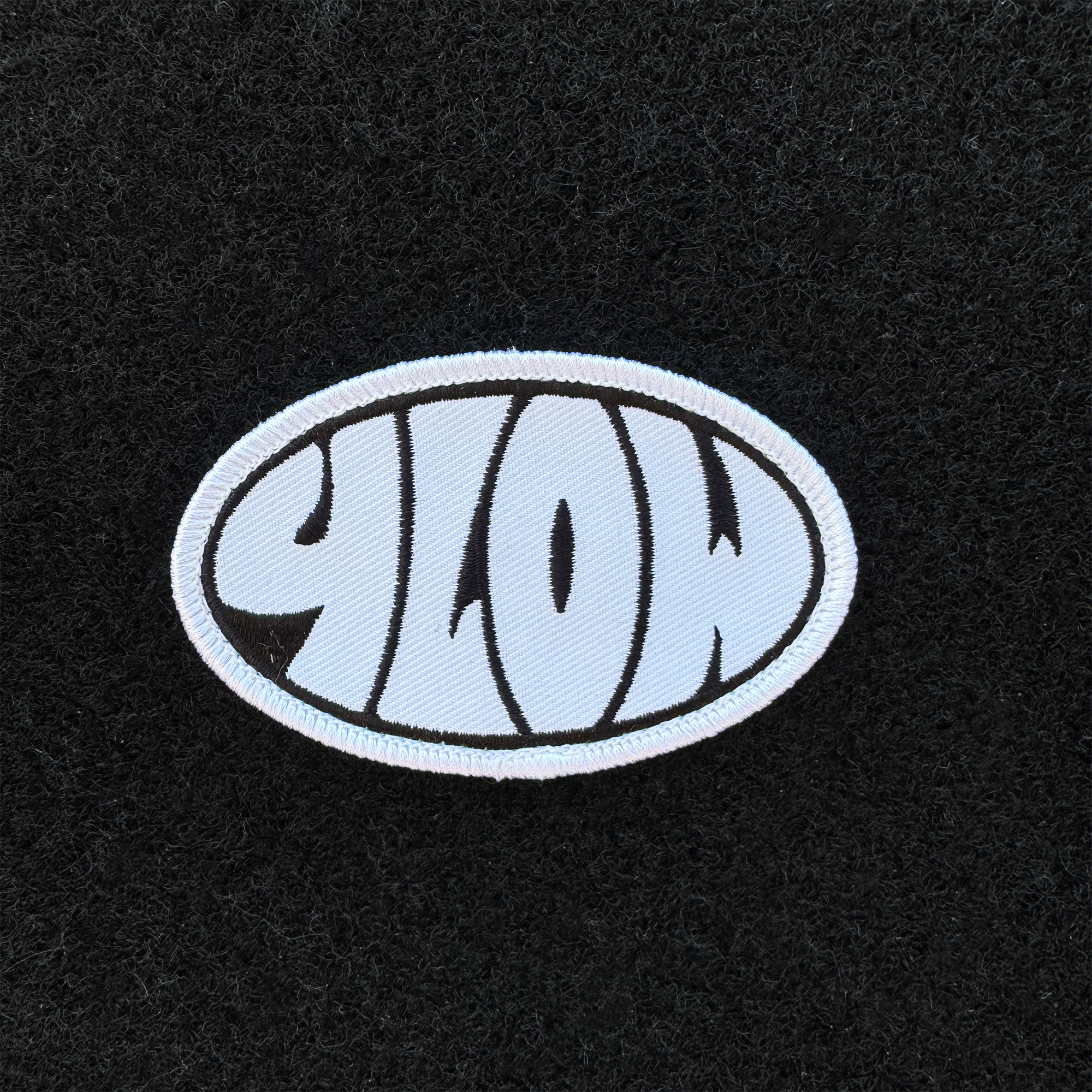 FOUR LOW ROUND VELCRO PATCH